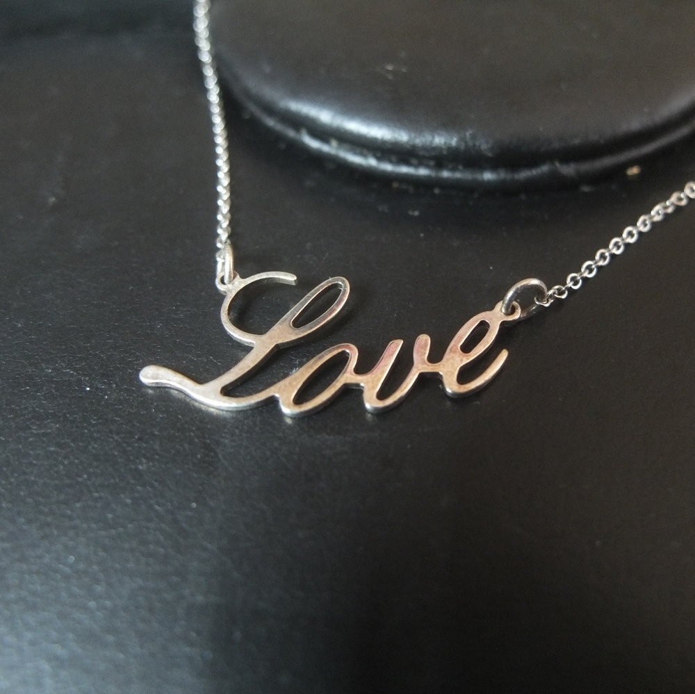 Love necklace